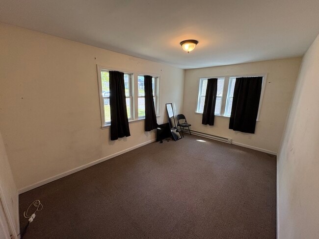 Photo - 4 Seawanhaka Ave