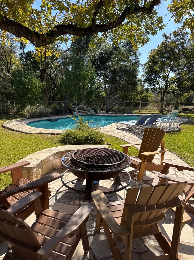 Photo - 312 Grande St