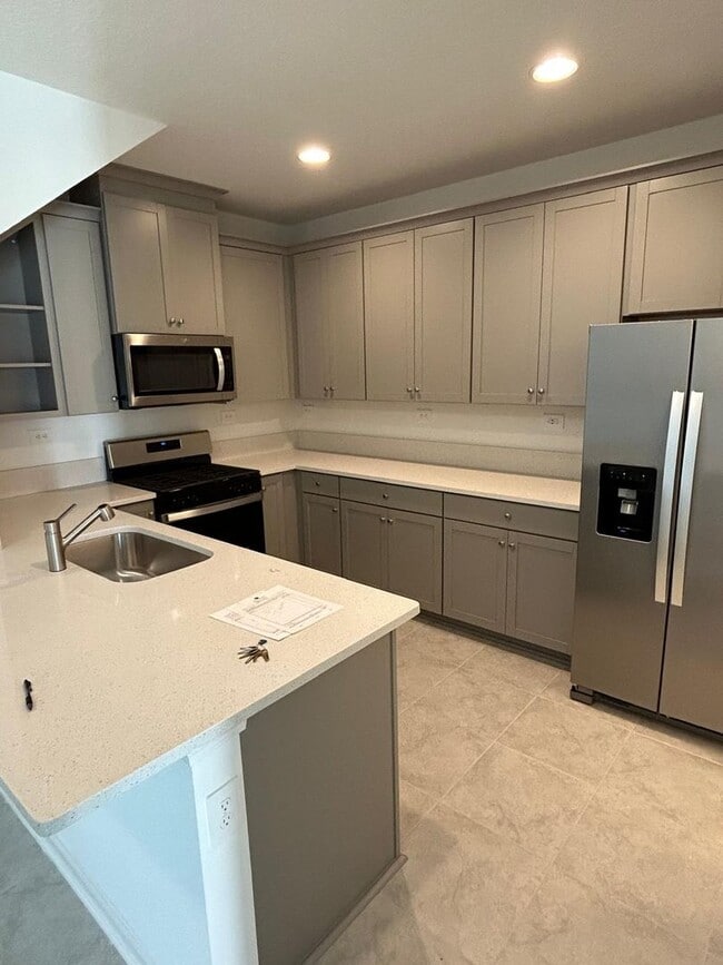 Photo - 631 Cherry Elm Dr Unit 631 Cherry Elm Dr (TP)