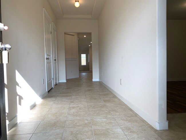 Photo - The Perfect Blend of Space & Location – 5 Beds Near Alliance