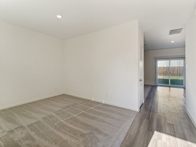 Photo - 10328 Rosegreen Ln
