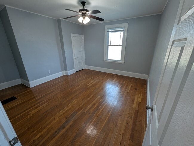 14' x 13' Living Room - 3404 Baltimore Ave Unit 2
