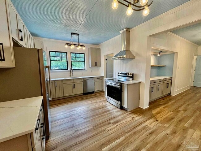 Photo - 101 Central Ave