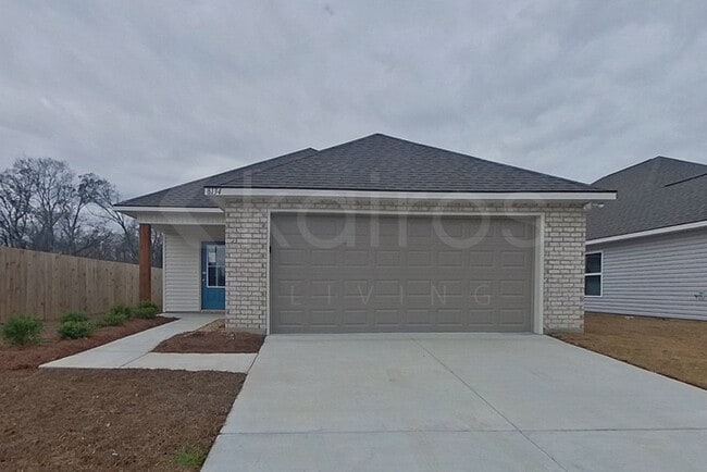 Building Photo - 8134 Hendrick Dr Rental