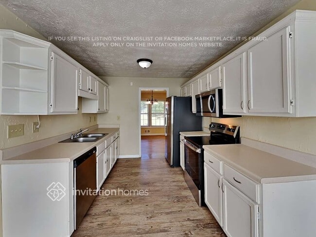Photo - 2907 Spring Lake Dr