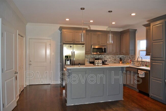 Photo - 828 N Duval St