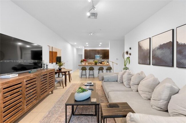 Photo - 1030 SW 147th Ave
