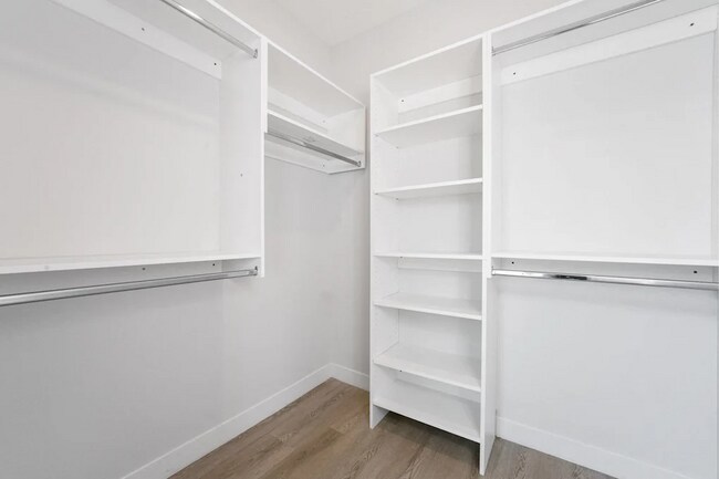 Photo - 630 N May St Unit 22