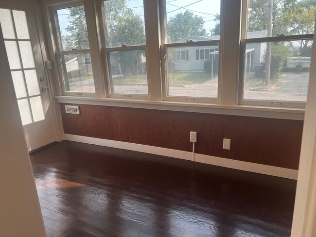 Photo - 1819 W Horne Ave