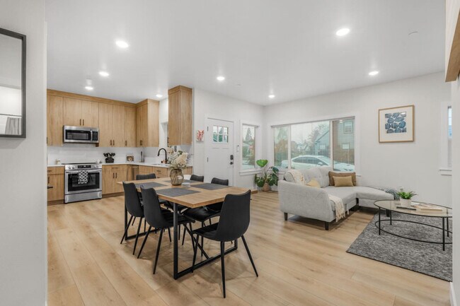 Photo - 3505 NE Creston Ave Unit ID1334338P