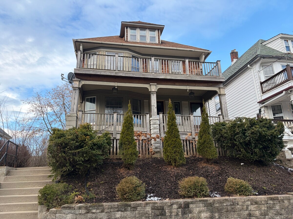 Photo - 3563 N Maryland Ave