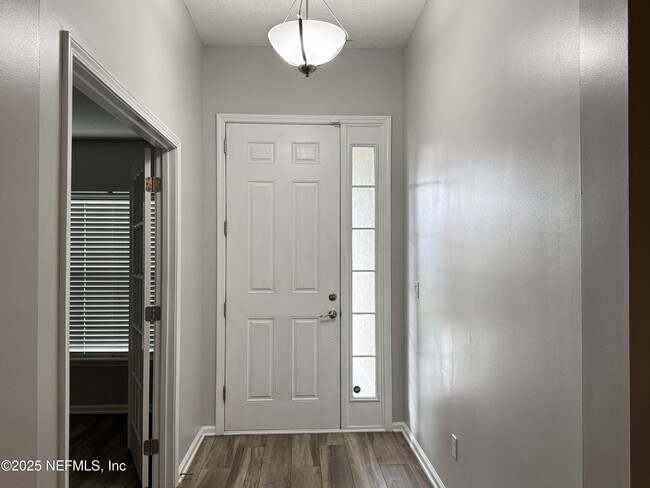 Photo - 94267 Woodbrier Cir