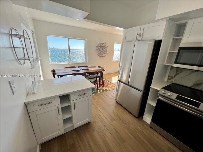 Photo - 1840 S Treasure Dr Unit 11