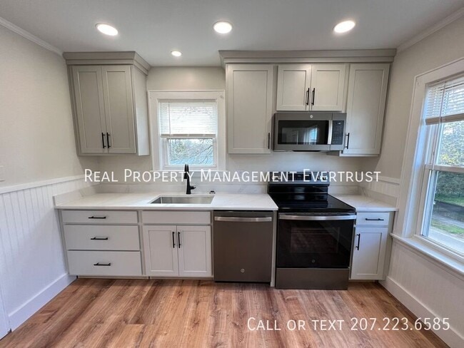 Photo - 249 Lincoln St Unidad -