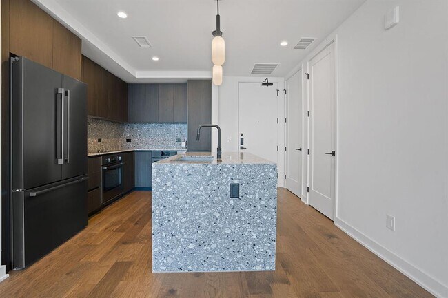 Photo - 84 East Ave Unit 3503