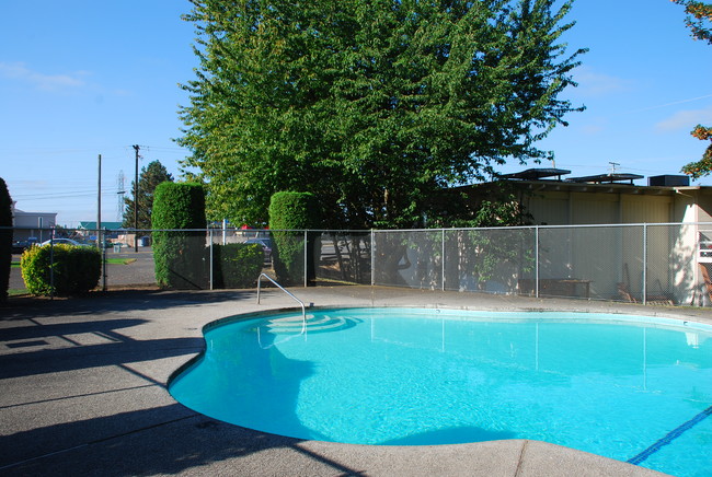 Heated Pool