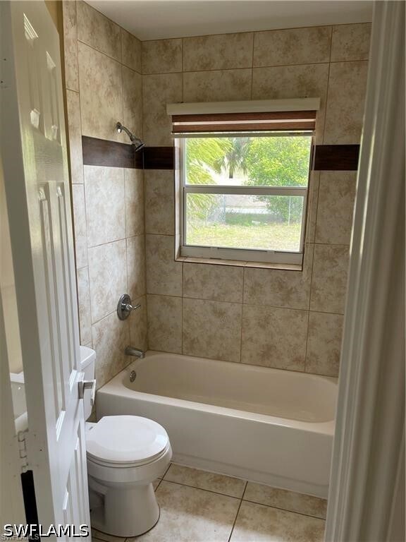 Photo - 2036 41st St SW