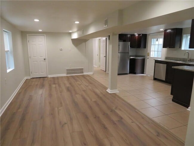 Photo - 4121 Elba St Unit B