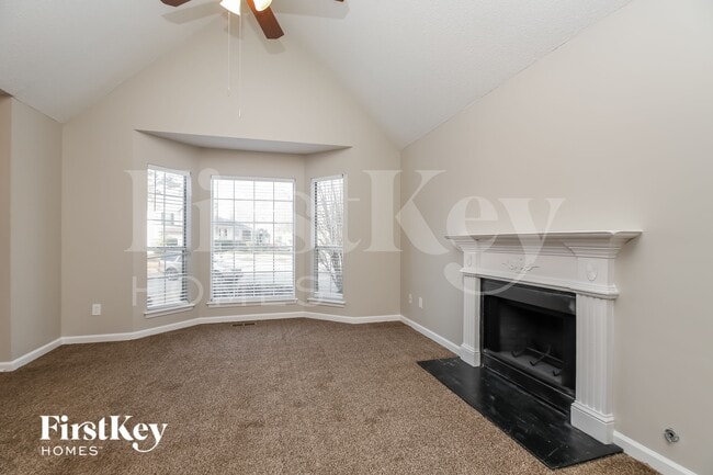 Photo - 1404 Chapel Hill Ln SW