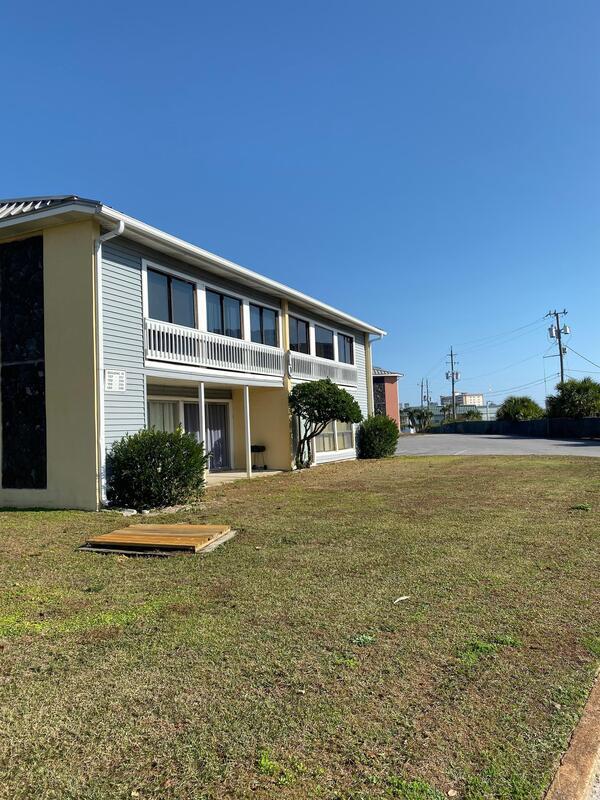 Photo - 4000 Gulf Terrace Dr
