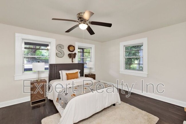 Photo - 4345 2nd Ave S