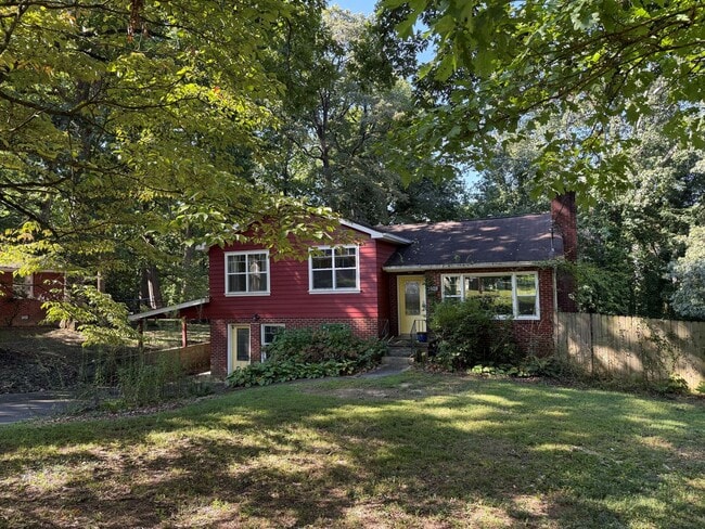 Building Photo - COMING SOON- Beautiful 3-Bedroom, 2-Bath H... Rental