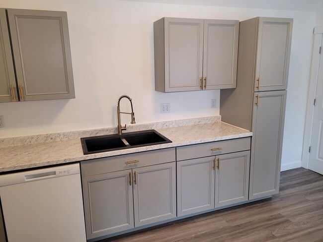 Photo - 139 Federal St Unit 139