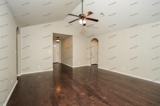 Photo - 12015 E 110th St N