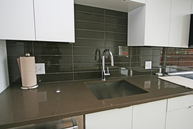 Photo - Beautiful Modern European Design! Include... Unit 308