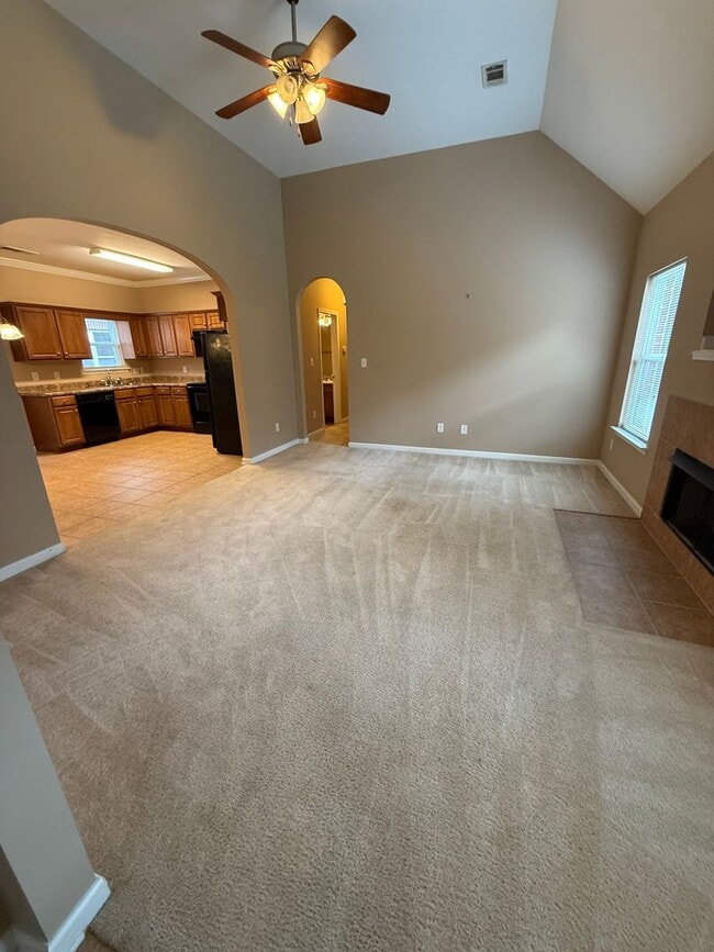Photo - 257 Oxmoor Pl