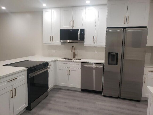 Photo - 829 Camino Rd Unidad 2050