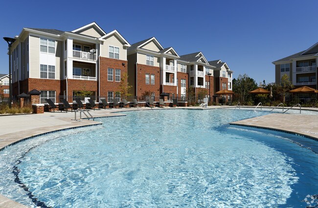 Pool - Clairmont at Perry Creek Apartments