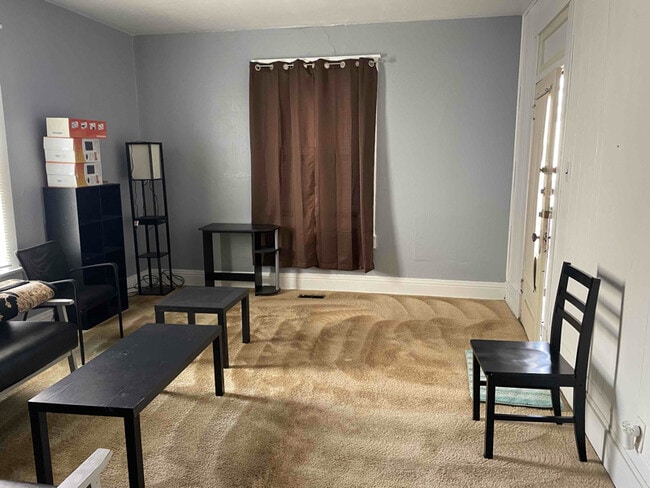 Photo - 419 Dodge St