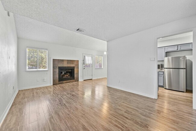 Photo - 7604 Woodstone Cove