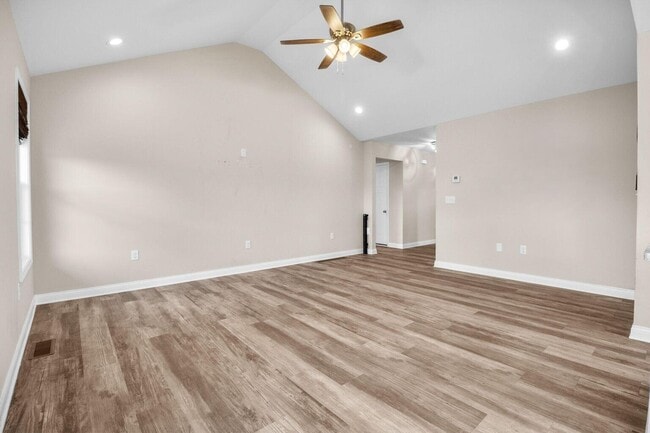 Photo - 2048 Partridge Wy