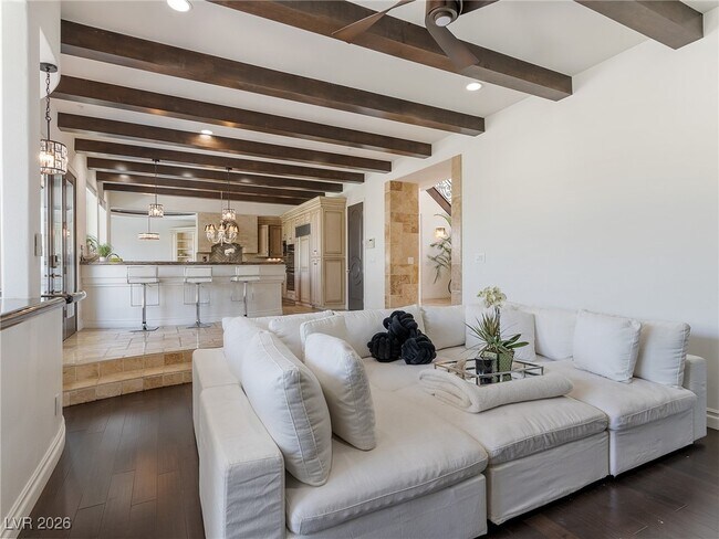 Photo - 779 Clove Ct