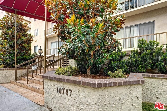 10747 Wilshire Blvd Unit 1002