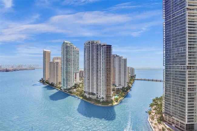 Building Photo - 300 Biscayne Blvd Way Unit 2106W