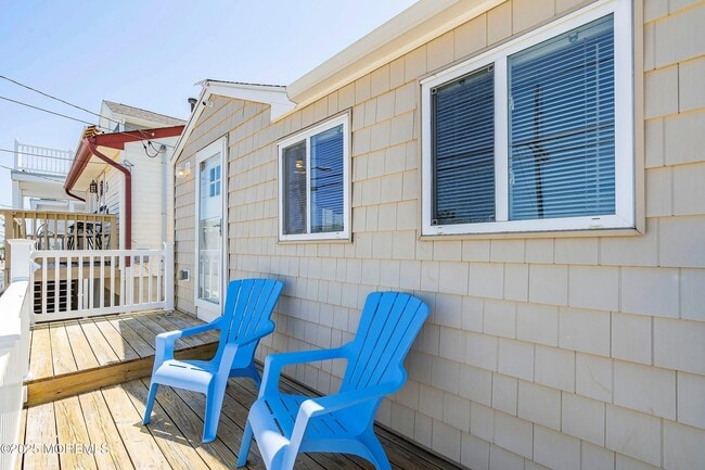 Photo - 309 Hiering Ave