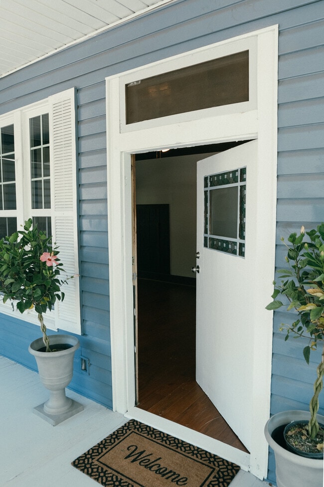 Photo - 1002 W Mulberry Ave Unit 101