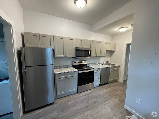 Building Photo - 117 Maple St Unit 1 Rental