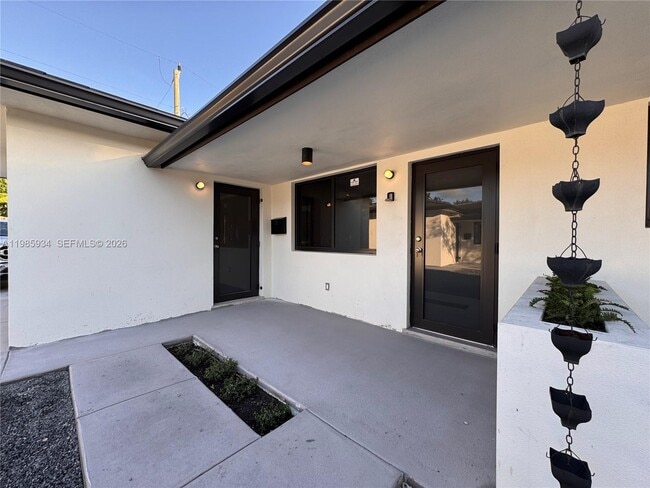 Photo - 8931 NE 2nd Ave Unit S4