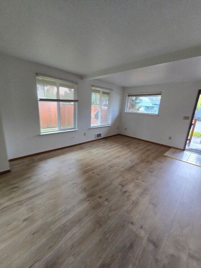 Photo - 1610 Lincoln St Unidad 1610 Lincoln #1