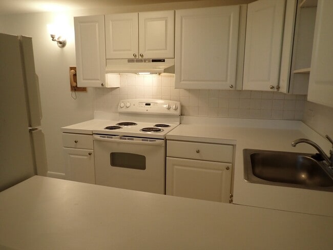 Photo - 51 Jacqueline Rd Unit 3