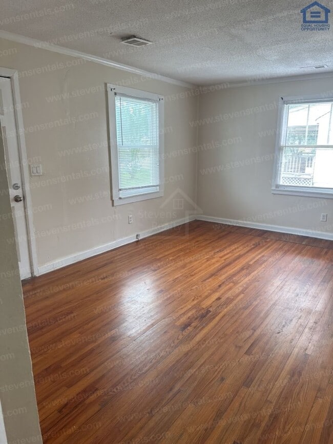 Photo - 1420 Choate Rd