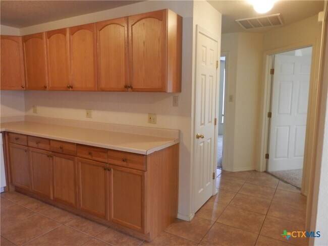 306 Oelkers Dr