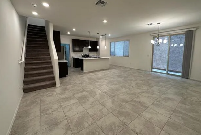 Photo - Beautiful 4 bedroom 2.5 bath home