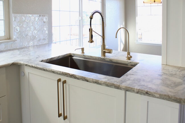 Photo - 4713 Spyglass Dr