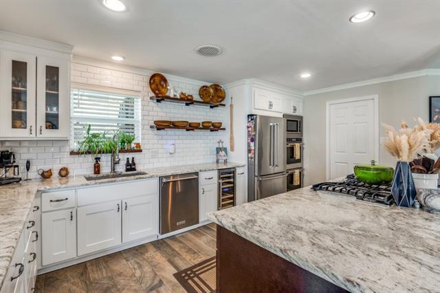 Photo - 532 W Five Mile Pkwy