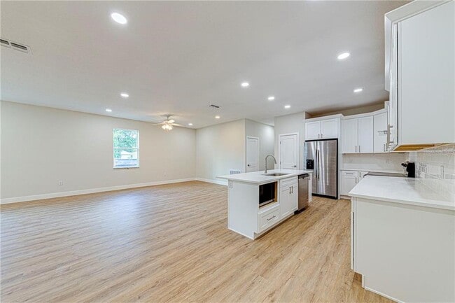 Photo - 257 N Pine Ave